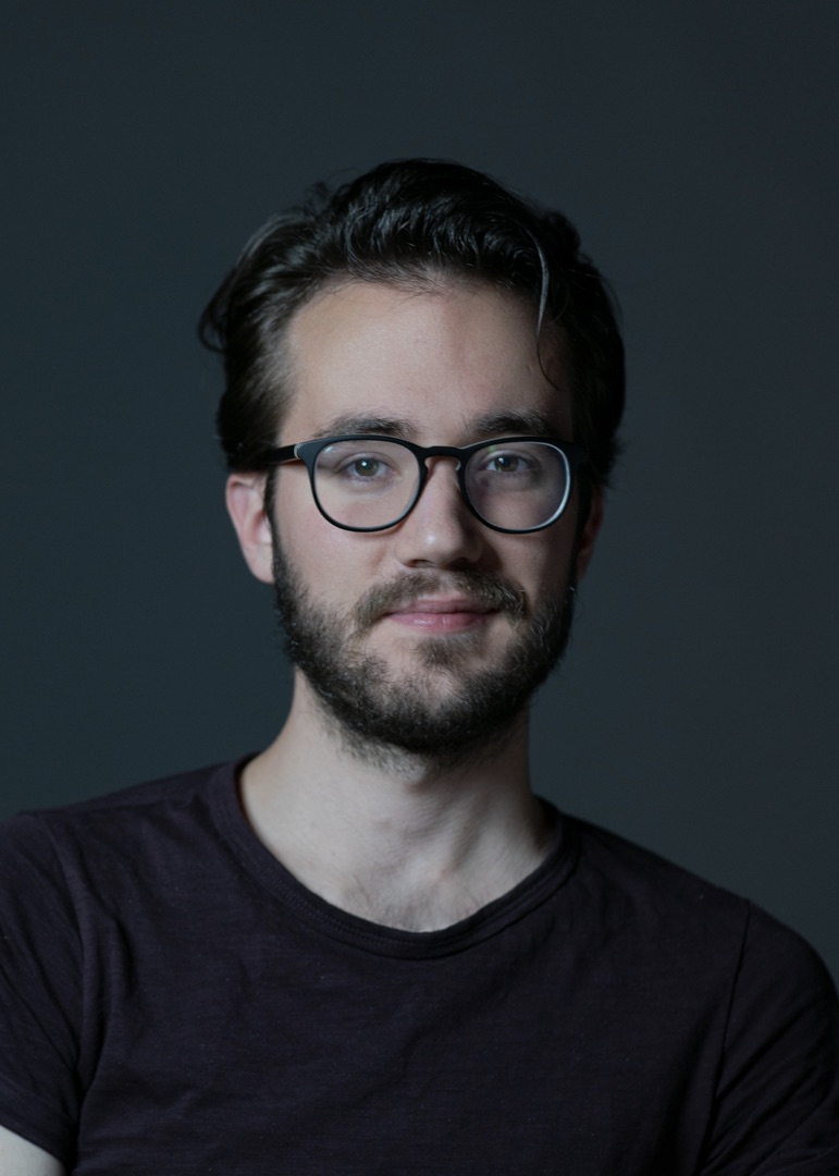 Drew_Smith_Headshots-4